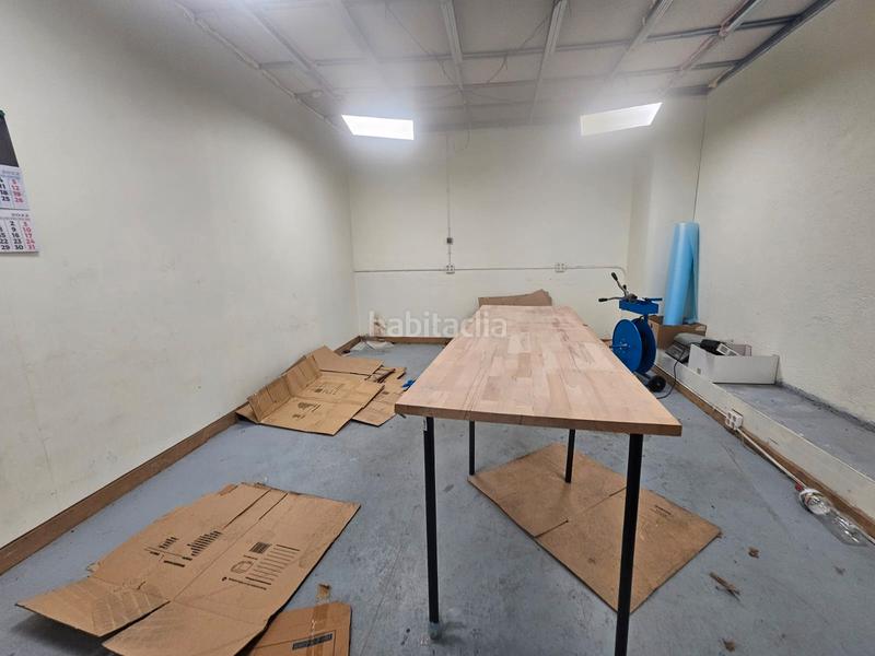 Foto 0d8e6c81-94d9-4847-b46e-05d44921bfc6. Rent industrial building in Polígon Industrial Santa Margarida Terrassa