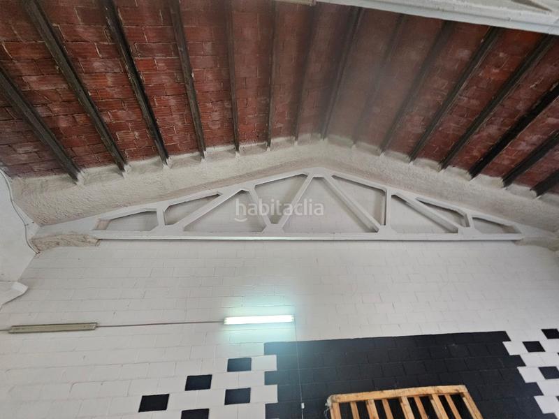 Foto 261ab590-bda4-41de-b722-df9b5dcbe4f0. Rent industrial building in Polígon Industrial Santa Margarida Terrassa