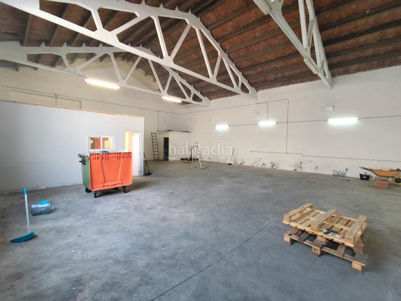 Foto a4933038-ef4f-460b-9ab7-97e77a33c135. Rent industrial building in Polígon Industrial Santa Margarida Terrassa
