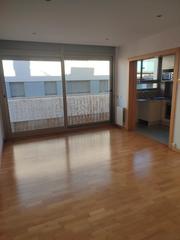 Pis a Sant Pere Nord. Piso arrendado con rentabilidad