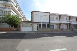 Casa a schiera  Dels pins. Adosado en primera linea
