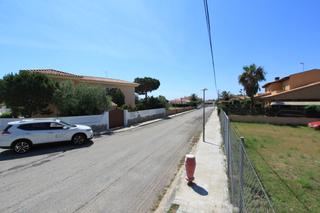 Residential Plot  Llastres. Parcela de 526 metros