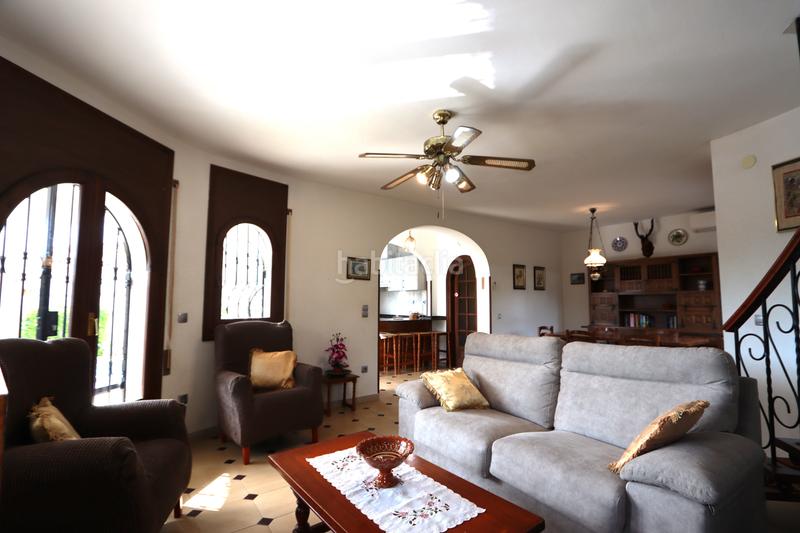 Foto 23663749-e843-415b-a840-2793b4b71b37. Xalet amb calefacció aparcament piscina a Platja de Mont-roig Mont-roig del Camp