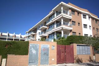 Apartament  Onze de setembre. Piso con amplias vistas.