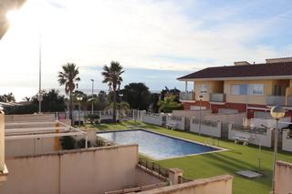 Casa adossada  Augusta. Adosado en de tres dormitorios