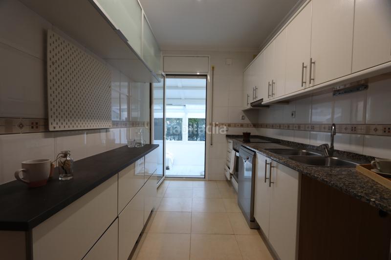 Foto bc1b81d1-bf0e-4c36-95bb-6ff33e24f4ac. Casa adossada amb aparcament a Pino Alto Miami Platja