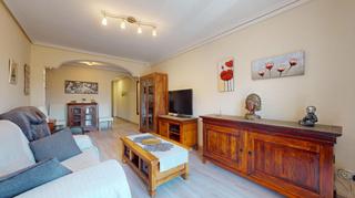 Pis  Calle concepcion arenal. Vivienda impecable, luminosa y con ascensor  zona plaza creville