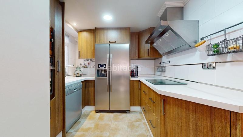 Foto e24c48a2-b181-48c7-a27d-2b01079ba954. Piso lujo y confort en el centro de elche vivienda y plaza de garaje en Elche / Elx