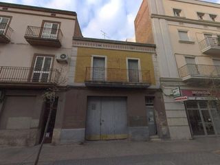 Maison à Príncep de Viana-Clot-Xalets Humbert Torres. Casa con 4 habitaciones