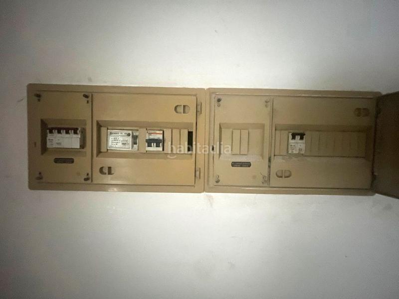 Foto 4c187d6a-970e-4fd6-9c35-ba13245cbbb4. Alquiler local comercial amplio local comercial para distintos usos. en Granollers