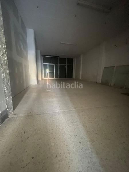 Foto 27a7cda6-737f-481b-8989-b265fbb93574. Lloguer local comercial a Can monic Granollers