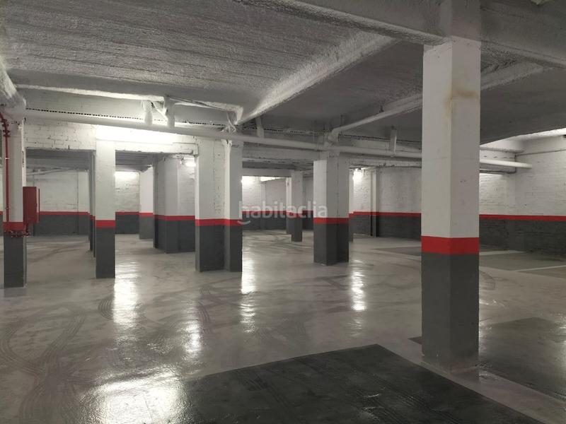 Foto f0c6a2de-406d-4bcd-a334-0f6a5ef7cf7d. Alquiler parking moto en paseo cristòfol colom 24 parking de moto en alquiler. en Granollers