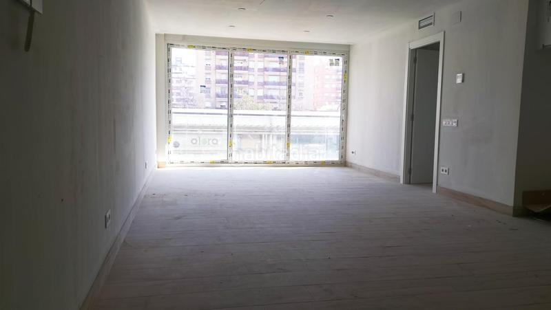 Foto 50035328-7a09-4d0a-b6fe-a277d0e8e996. Flat with heating parking in Centre Granollers