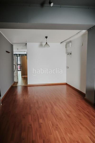 Foto dbf83153-8905-450b-89a4-3022285d4041. Location local commercial dans Sant miquel Granollers