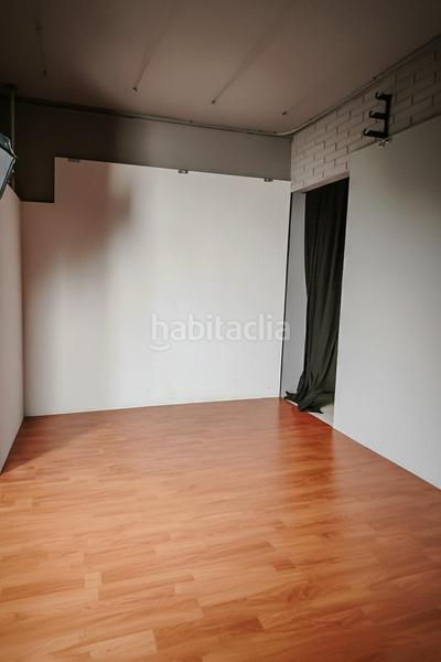 Foto e309f36f-250b-4e7e-97ac-50c6bbaa104a. Location local commercial dans Sant miquel Granollers