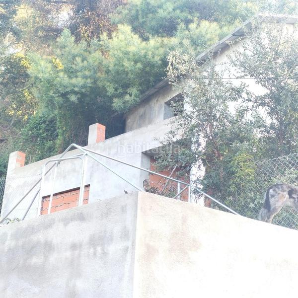 Foto 40d270d6-bf87-4313-bd39-c1e2ab730b3e. Haus in carrer carrer del llobregat 12 in Vallgorguina