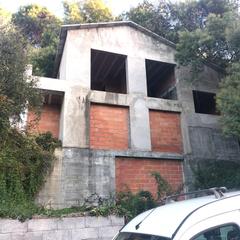 Maison à Carrer carrer del llobregat, 12 12. Obra nueva en construcción a finalizar de 196m2 sobre parcela de