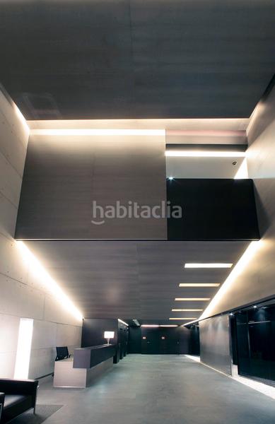 Foto af3c43a5-d10b-4c18-b593-d3bbd0d4627d. Lloguer oficina a avenida del maresme 44 a El Remei Badalona