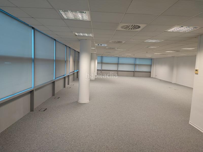 Foto 0634c849-4083-40d5-a06a-695e0519e35e. Miete büro in avenida del maresme 44 in El Remei Badalona