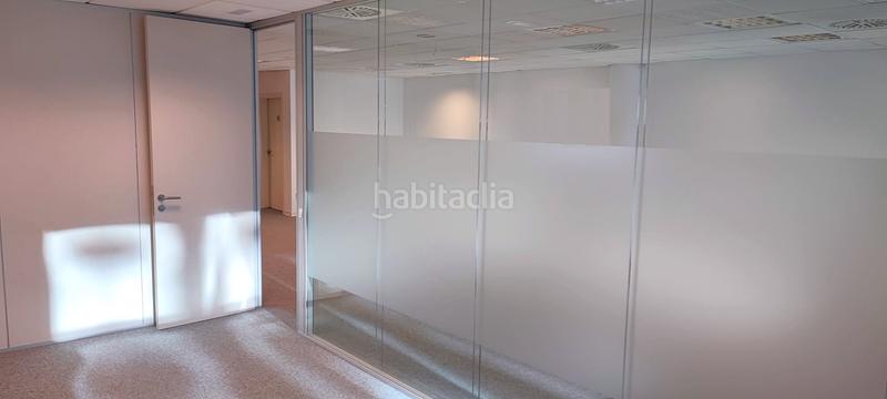 Foto 1e3cdb6a-03ab-4b05-af0e-91a576f549de. Location bureau dans avenida del maresme 44 dans El Remei Badalona