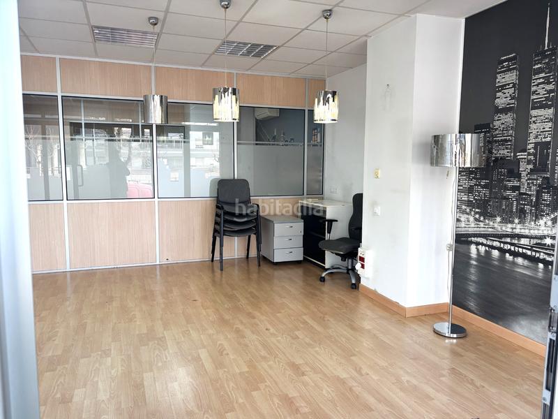 Foto 7d4ce469-ed39-4742-9621-cd5f619daa34. Locale commerciale in Can Calders Sant Feliu de Llobregat