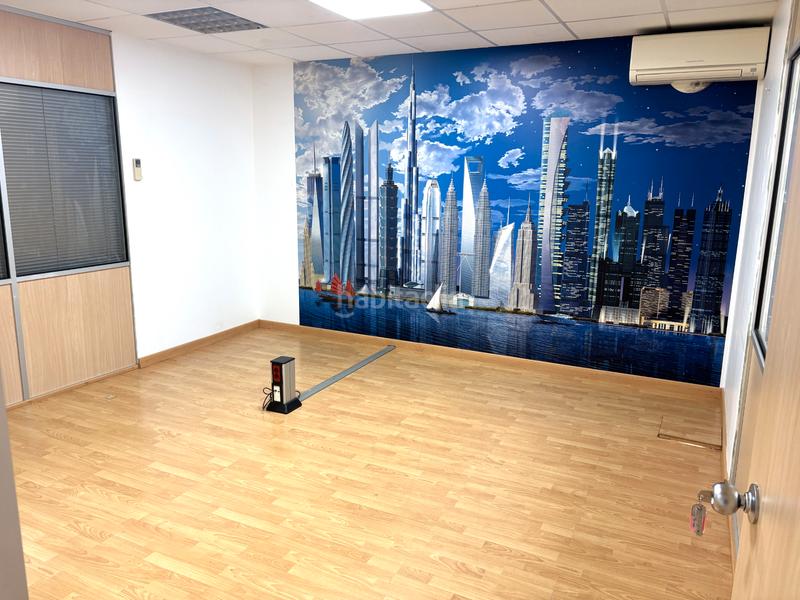 Foto 96315ee0-ea3f-4068-9169-6d2777587095. Locale commerciale in Can Calders Sant Feliu de Llobregat