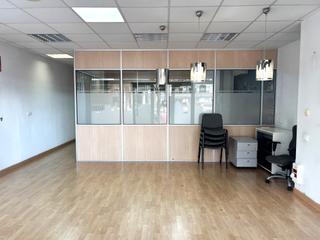 Locale commerciale  Carrer de joaquim monmany. Oportunidad. estupendo local comercial de 120 m²