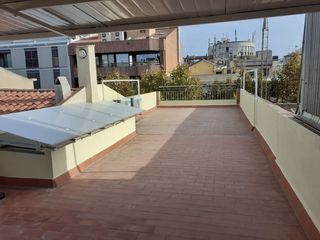 Lloguer Àtic  Rambla. Ático con terraza de 70m2 en la rambla. àtic amb terrassa de 70m