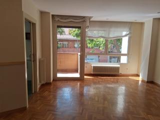 Flat in Plaça del sastre 64