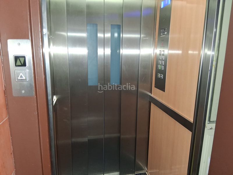 Foto cb75af95-1e92-406c-8bf9-462f47529e84. Piso en Creu Alta Sabadell