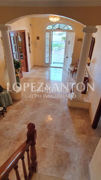 Foto 0793c731-31f9-4bcd-ab80-0d1f3fa6b5ad. Chalet mit heizung parking pool in Entrepinos Eliana (l´)