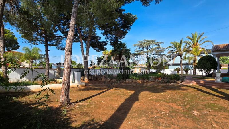 Foto 1f9d2972-2dc1-48d9-ae3d-11b8f660a455. Chalet mit heizung parking pool in Entrepinos Eliana (l´)