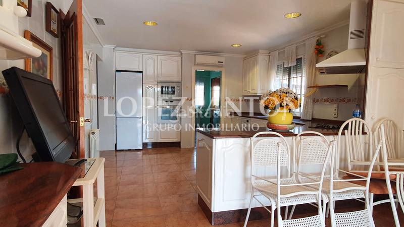 Foto 3eec115b-81a9-4f44-a04e-cfff8fd46a57. Chalet mit heizung parking pool in Entrepinos Eliana (l´)