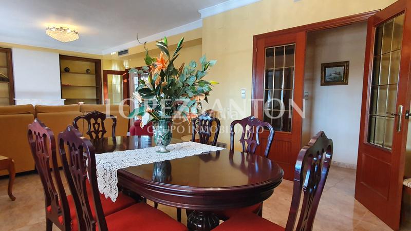 Foto 8cf8052b-c68e-4443-a6d9-e41258ebebe6. Chalet mit heizung parking pool in Entrepinos Eliana (l´)