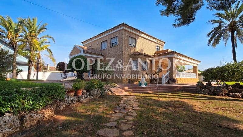 Foto 28d3ef32-8871-4ef8-938f-01b5f08d46cc. Chalet with heating parking pool in Entrepinos Eliana (l´)