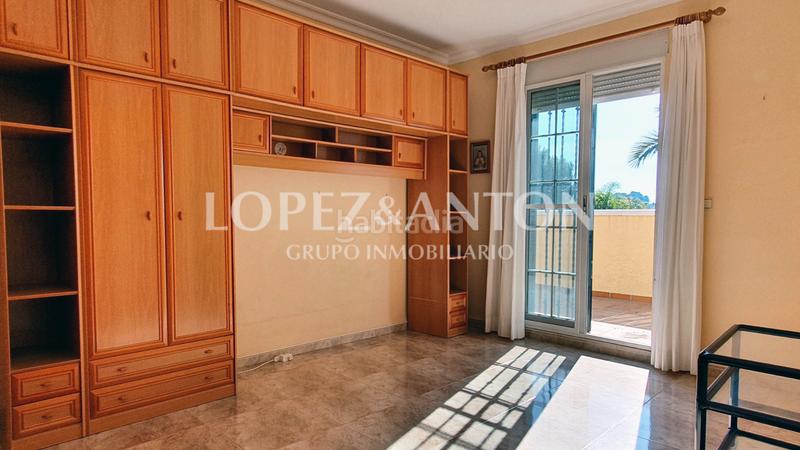 Foto 5b2cec57-627d-4bbf-a36f-cf380a8a1dbf. Chalet with heating parking pool in Entrepinos Eliana (l´)