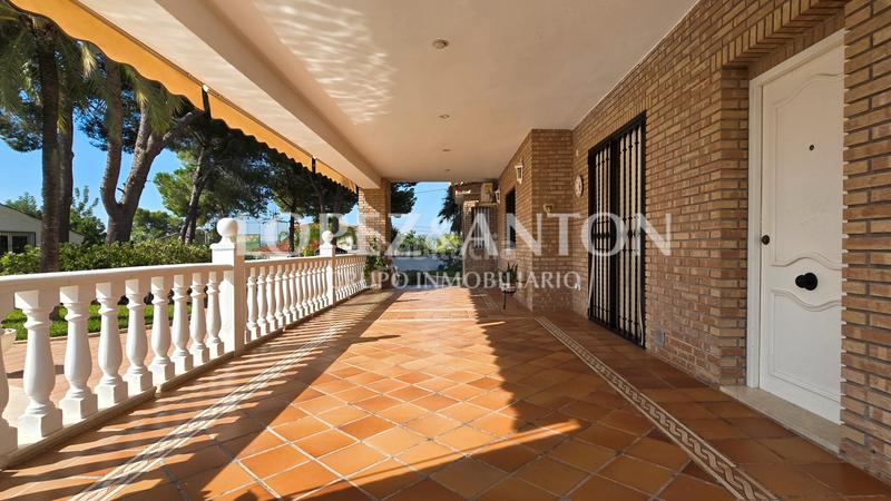 Foto 78a6b82d-4a0a-4591-8ac2-a7d00f06a53b. Chalet with heating parking pool in Entrepinos Eliana (l´)