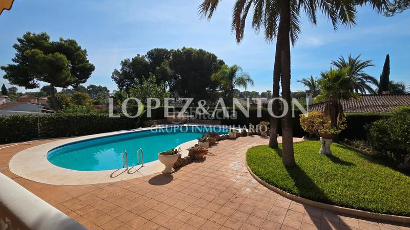 Foto 2cac3e26-b3fa-4e2e-925a-a3db968a86e0. Chalet avec chauffage parking piscine dans Entrepinos Eliana (l´)