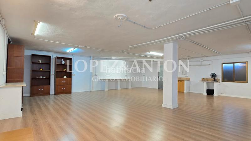 Foto ae80a9cd-a0e2-41a2-b551-266b7f7d5833. Chalet avec chauffage parking piscine dans Entrepinos Eliana (l´)