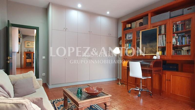 Foto e37d4769-40c2-4163-acaf-1582b08f4775. Xalet amb calefacció aparcament piscina a Montealegre Eliana (l´)
