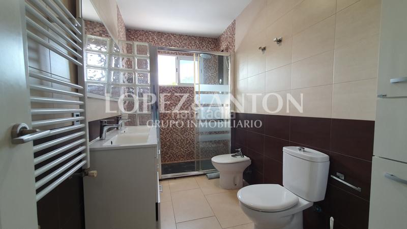 Foto f75dcfd6-e0b8-4424-9f3a-90b033e02d56. Chalet con riscaldamento parcheggio piscina in El Carme-Sant Agustí-Bonavista Eliana (l´)