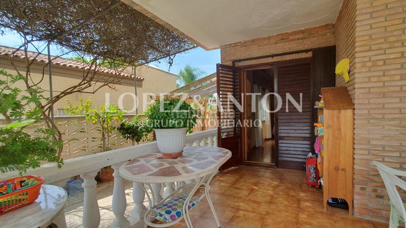 Foto 392f8df7-0519-43a4-82b2-a568dcc307ba. Chalet avec parking piscine dans Montesol Eliana (l´)