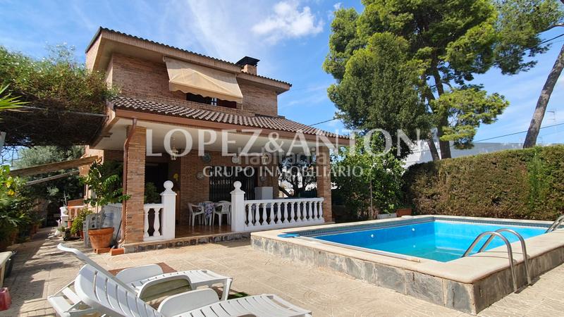 Foto b8257179-d4dc-4927-82d8-d1389d8d8d50. Chalet avec parking piscine dans Montesol Eliana (l´)