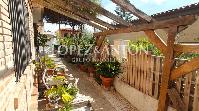 Foto baaba0a6-be4a-4df7-ba68-8b7fff7b408a. Chalet avec parking piscine dans Montesol Eliana (l´)