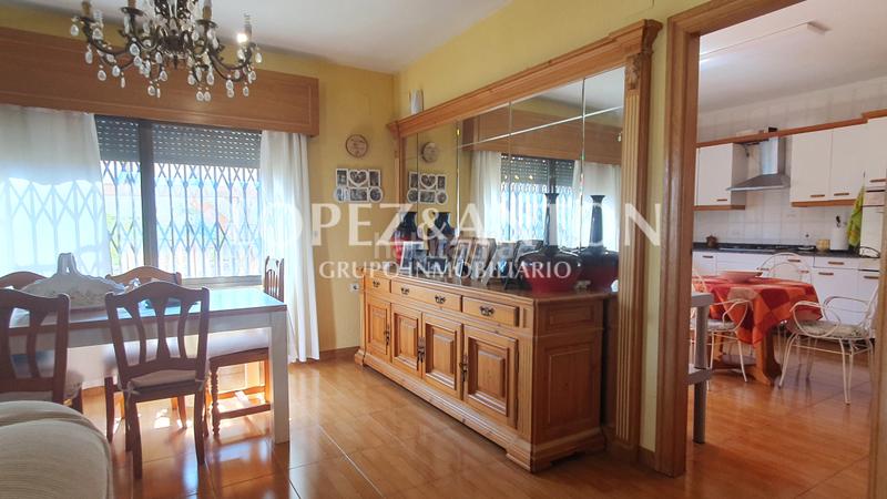 Foto bfd55852-d0af-4297-b077-2e9ddf49dc9e. Chalet avec parking piscine dans Montesol Eliana (l´)