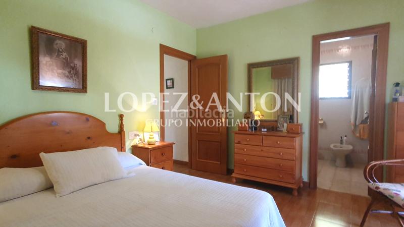 Foto e35033f6-d412-42dc-be1c-0f58fcee3d89. Chalet avec parking piscine dans Montesol Eliana (l´)