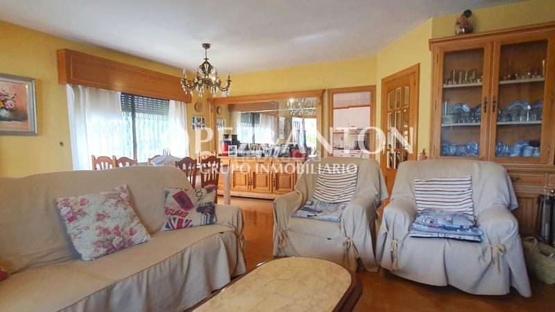 Foto 09791122-336f-4067-870f-d4df8e3d9351. Chalet en Montesol Eliana (l´)