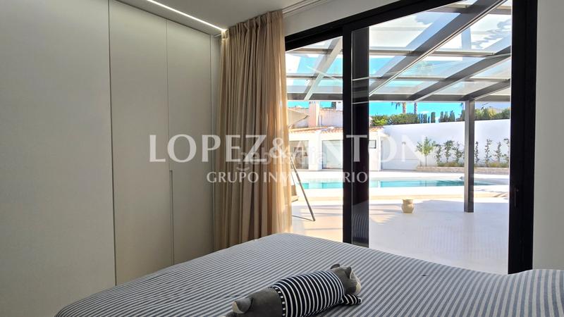 Foto 682af610-6cb3-449a-9081-33d4a214e070. Chalet mit heizung parking pool in El Paraíso-Los Almendros Eliana (l´)