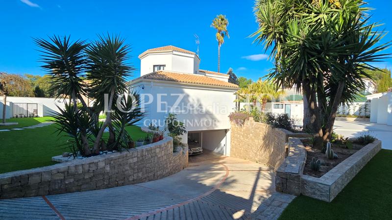 Foto 10d0e971-770e-47b1-a8a5-3ad70fd6b033. Chalet with heating parking pool in El Paraíso-Los Almendros Eliana (l´)