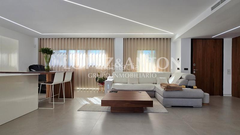 Foto 66794b21-9088-465d-b2b1-8042e35c6b4f. Chalet con riscaldamento parcheggio piscina in El Paraíso-Los Almendros Eliana (l´)